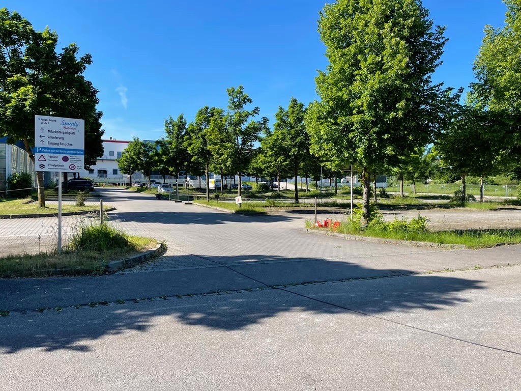 Parkplatz Mit Transfer Zum Flughafen München flughafenstellplatz.de